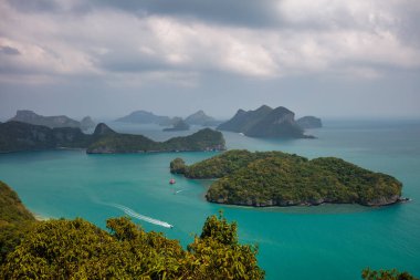 Tropik cennet, Angthong Milli Deniz Parkı Kuş bakışı, Koh Samui, Suratthani, Tayland.