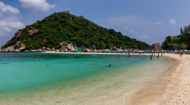 Tropik cennet adası, Nang Yuan adası veya Koh Nang Yuan Adası, Koh Tao adası, Surat Thani, Tayland.