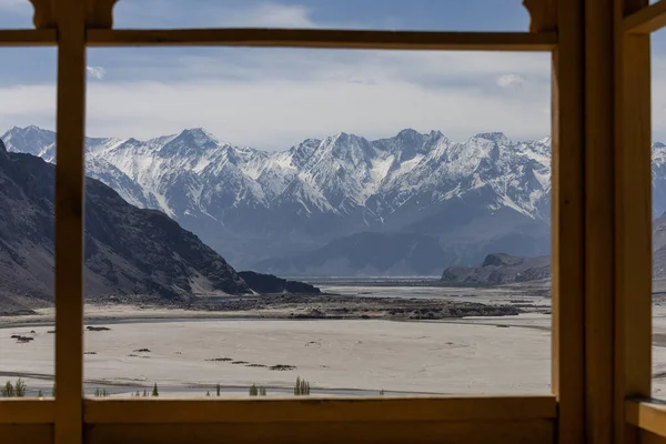 Passu Pequeño Pueblo Situado Valle Gojal Superior Hunza Gilgit Norte Imagen de stock