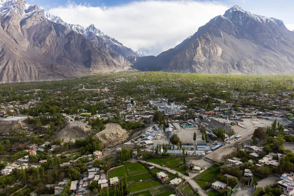 Passu Pequeño Pueblo Situado Valle Gojal Superior Hunza Gilgit Norte Imagen de archivo