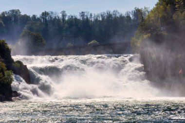 Ren Şelaleleri veya Ren Şelaleleri, Canton Schaffhausen, İsviçre