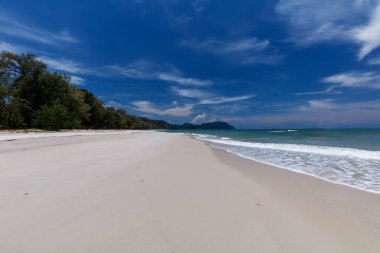 Tropik Cennet Sahili ve mavi gökyüzü, Koh Lipe Adası Satun, Tayland