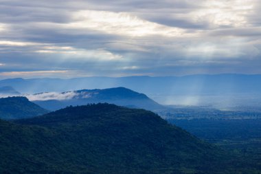 Sabahları güzel manzara, Pha Mor E Daeng, Kantharalak, Sisaket, Tayland