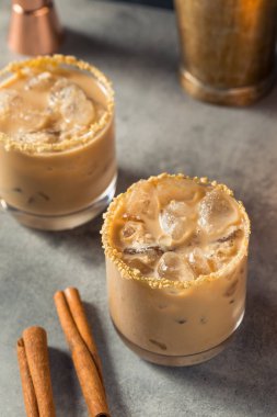 Balkabağı Baharatı Beyaz Rus Kokteyli Votka