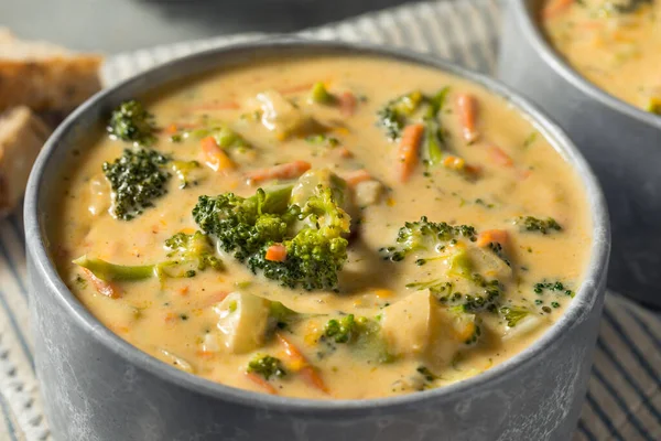 stock image Homemade Healthy Broccoli Cheddar Soup with Bread