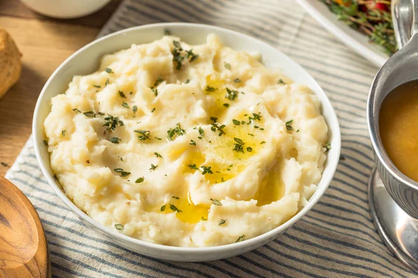 Homemade Thanksgiving Mashed Potatoes Butter Thyme — Stock Photo, Image