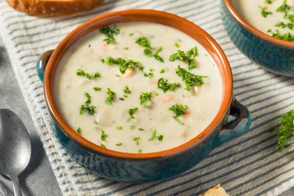 Homemade Creamy Clam Chowder Soup Bread Parsley — стокове фото