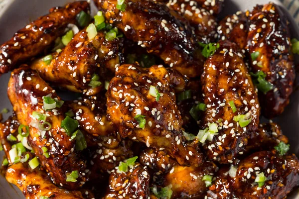 Homemade Asian Chili Crunch Chicken Wings Sesame Seeds — Stock Photo, Image