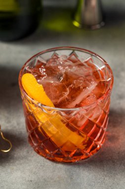 Boozy Cold Negroni Sbagliato Cocktail with Prosecco
