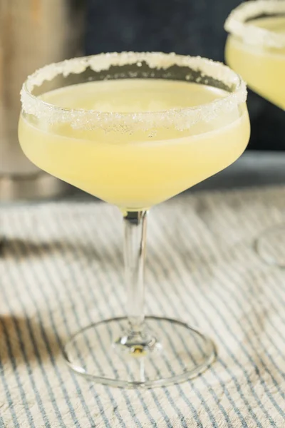 Boozy Refreshing Meyer Lemon Drop Martini Sugar Rim — Fotografia de Stock