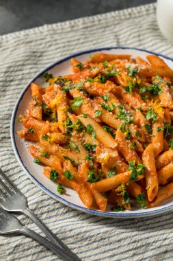 Homemade Vermouth Penne Pasta with Tomato and Cheese