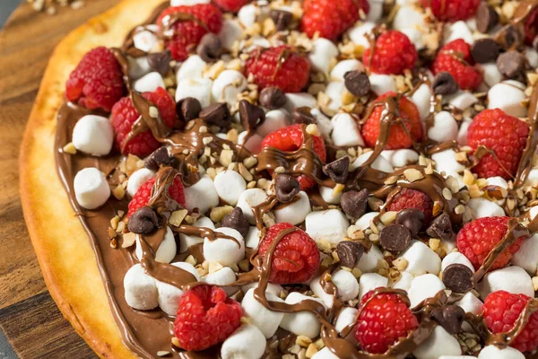 Homemade Sweet Chocolate Hazelnut Pizza Pastry Marshmallows Raspberries — Stock Photo, Image