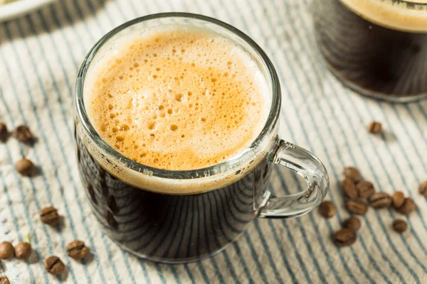 Caffè Burro Caldo Antiproiettile Una Tazza Vetro — Foto Stock