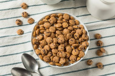 Çıtır Çikolatalı Kurabiye Kahvaltıda Sütlü Gevrek