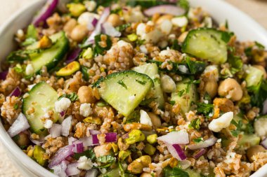 Jennifers Organik Çiğ Bulgar Buğday Salatası Salatalıklı ve Feta