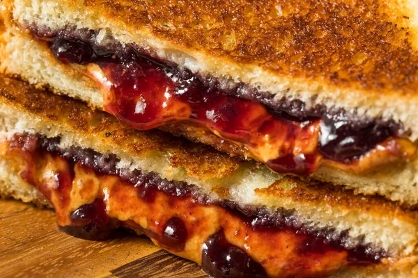 Сэндвич Арахисовым Маслом Желе Готов Еде — стоковое фото