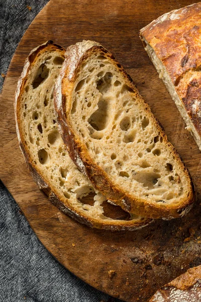 Geleneksel Diz Yok Köylü Ekmeği Yemeye Hazır — Stok fotoğraf