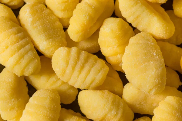 Hausgemachte Rohkartoffel Gnocchi Pasta Kochfertig — Stockfoto