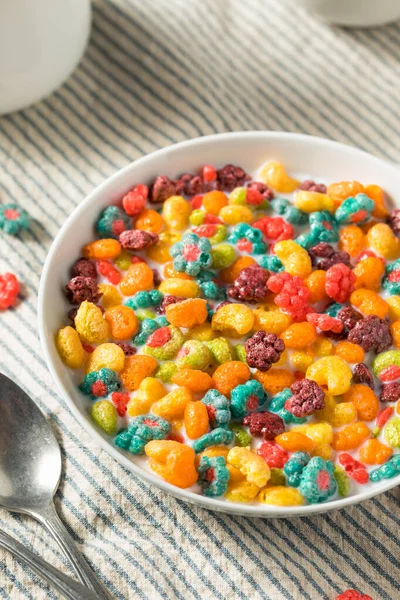 Солодкий Фруктовий Сніданок Cereal Цілим Молоком — стокове фото