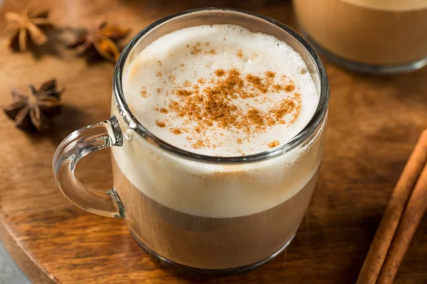 Calor Sucio Chai Latte Con Leche Especias — Foto de Stock