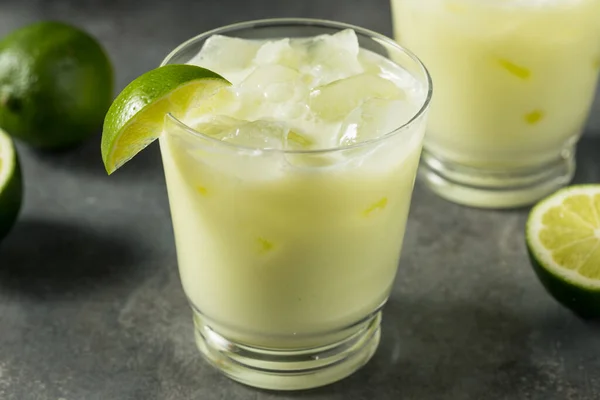 Homemade Sweet Refresh Brazilian Lemonade Limes Sugar — стокове фото