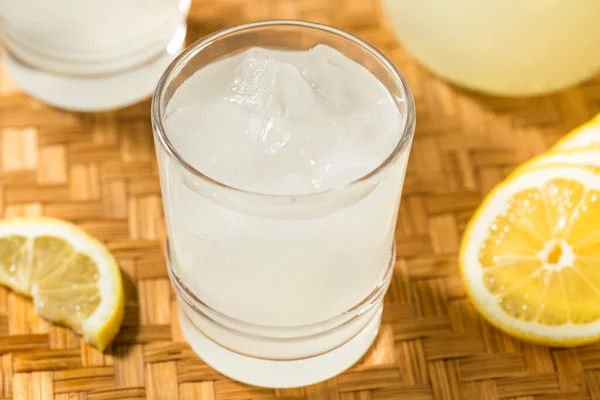 Refrescante Limonada Dulce Fría Vaso —  Fotos de Stock