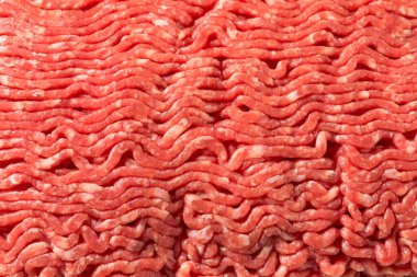 Çimenli Çiğ Biftek Pişirmeye Hazır