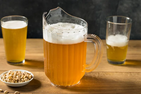 Froid Rafraîchissant Bière Bière Bière Dans Pichet Prêt Boire — Photo