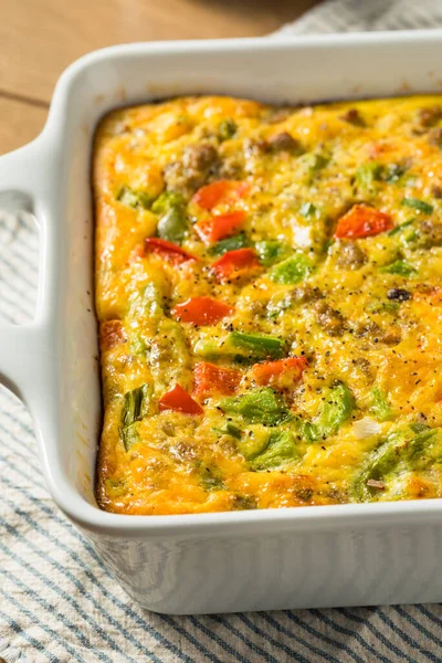 Homemade Savory Eggbake Breakfast Spinach Sausage Peppers — Stock Photo, Image