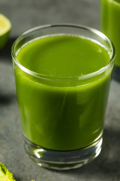 Healthy Green Organic Celery Juice Lime Glass — Stock Photo, Image