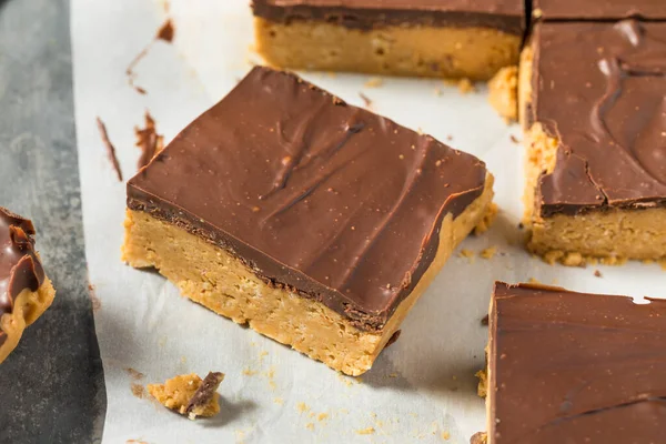 Hausgemachte Schokolade Erdnussbutter Riegel Zum Dessert — Stockfoto