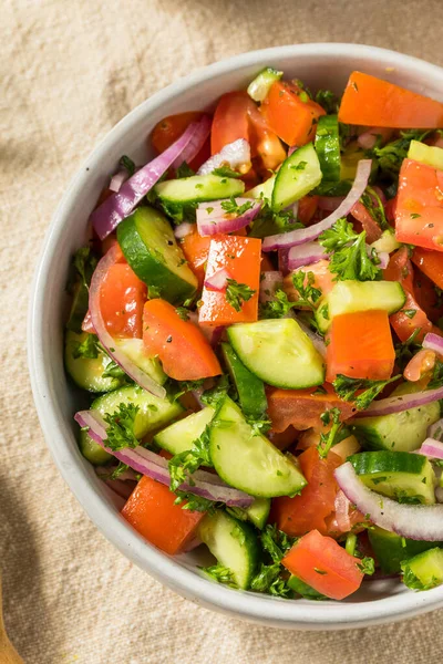 Zelfgemaakte Komkommer Mediterrane Salade Met Tomaat — Stockfoto