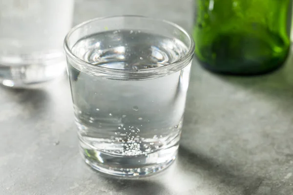 Água Mineral Espumante Refrescante Fria Copo — Fotografia de Stock