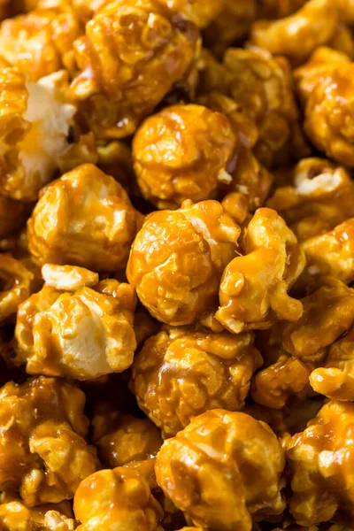 Domácí Karamelový Pop Kukuřice Připraven Jídlu Misce — Stock fotografie