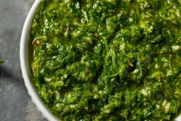 Ev yapımı baharatlı Chimichurri soslu Cilantro Maydanoz ve Oregano.