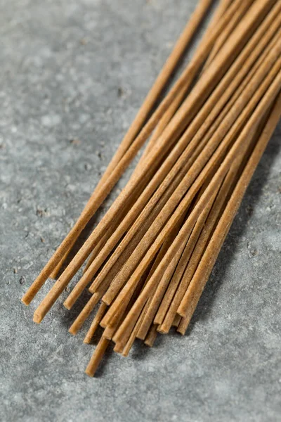 Οργανικό Ξηρό Σιτάρι Soba Noodles Έτοιμο Μαγειρέψουν — Φωτογραφία Αρχείου