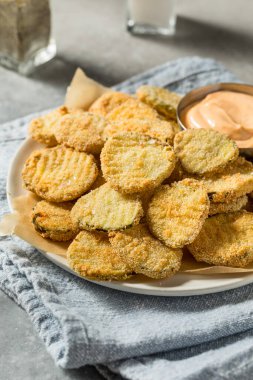 Baharatlı Mayonezli Ev Yapımı Kızarmış Turşu