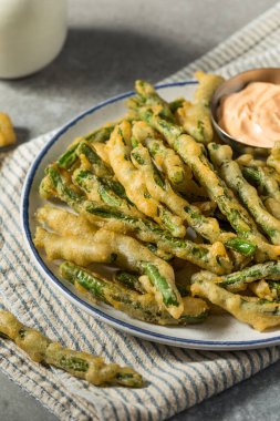 Ev yapımı, soslu yeşil fasulye.