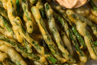 Ev yapımı, soslu yeşil fasulye.