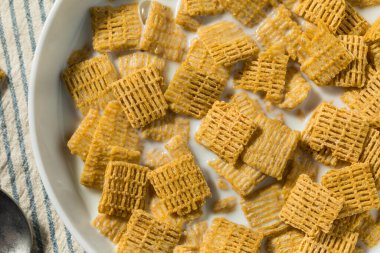 Sağlıklı Organik Tarçın Tam Buğday Gevreği Sütlü