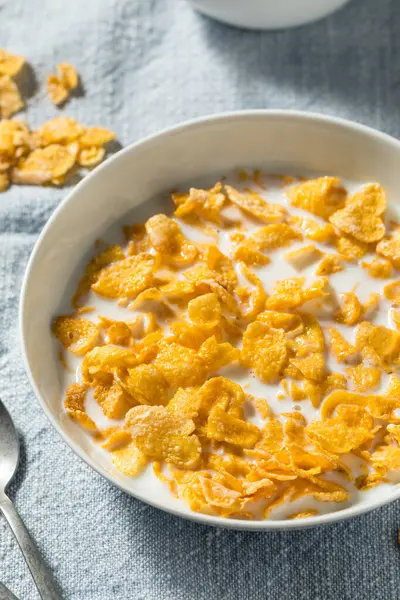 Sweet Organic Frosted Corn Flakes Cereal Whole Milk — Stock Photo, Image