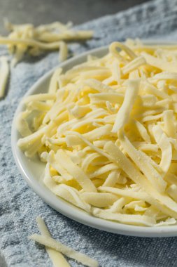 Paramparça Mozzarella Peyniri Kasede