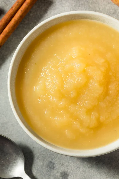 Organic Homemade Pureed Apple Sauce Bowl — Stock Photo, Image