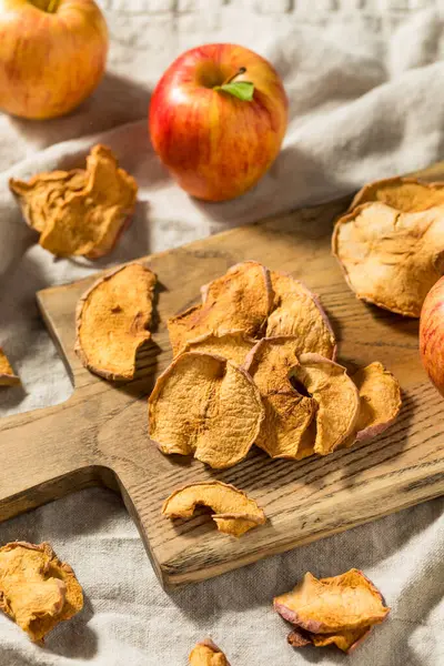 Vegan Homemade Healthy Apple Chips Ready Eat — Stock Photo, Image