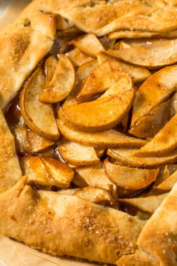 Şekerli Ev Yapımı Sıcak Tarçın Armut Galerisi