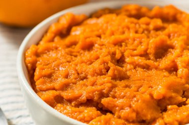 Organik Çiğ Turuncu Balkabağı Püresi