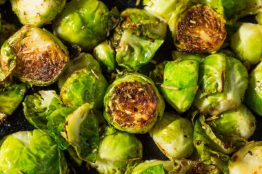 Sağlıklı Kızarmış Ev Yapımı Brüksel lahanası Yemeye Hazır