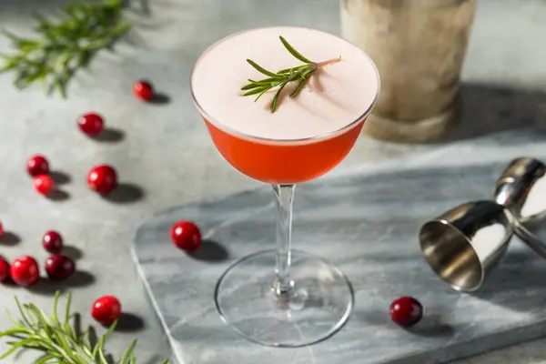 Natal Festivo Red Cranberry Cocktail Com Rosemary — Fotografia de Stock