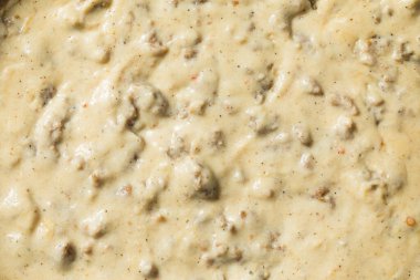 Pan 'da Kahvaltı İçin Ev Yapımı Güney Sosisi