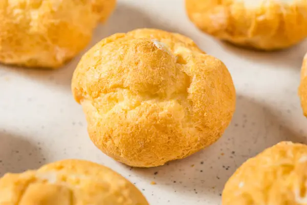 Fransız Ev Yapımı Mini Kremalı ve çırpılmış